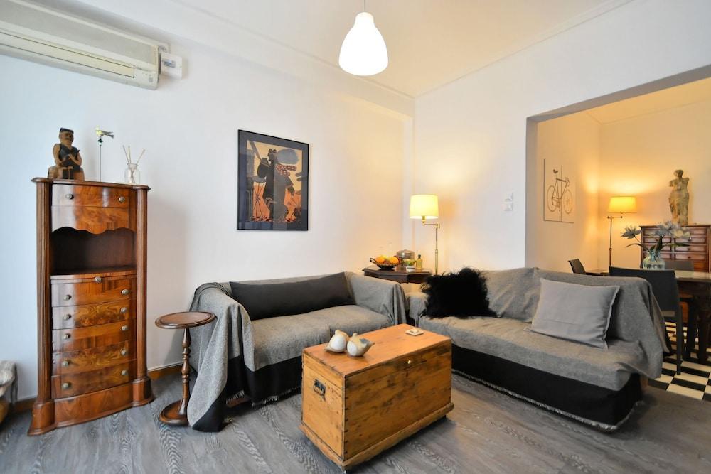 Plaka Elegant Apartment Атина Екстериор снимка