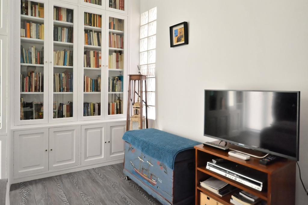 Plaka Elegant Apartment Атина Екстериор снимка