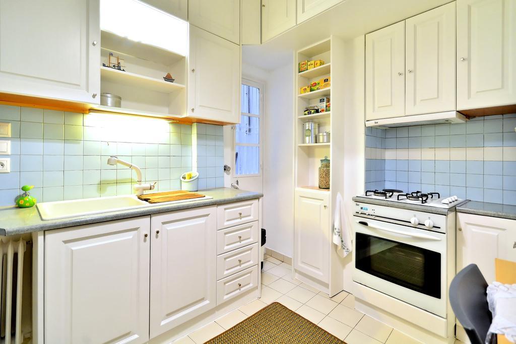 Plaka Elegant Apartment Атина Екстериор снимка
