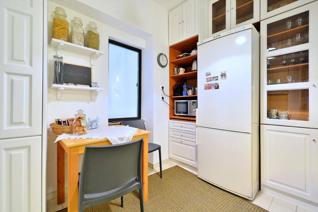 Plaka Elegant Apartment Атина Екстериор снимка