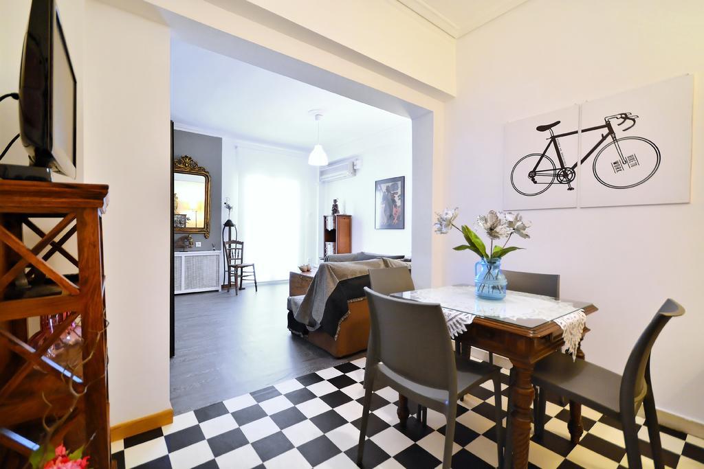 Plaka Elegant Apartment Атина Екстериор снимка
